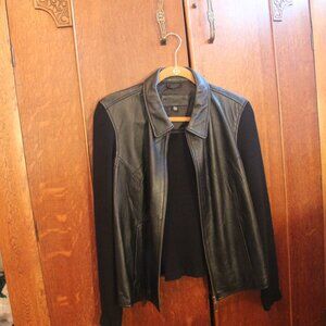 Jacket, leather with knitted sleeves and back. Size L. Jaclyn Smith. Good.